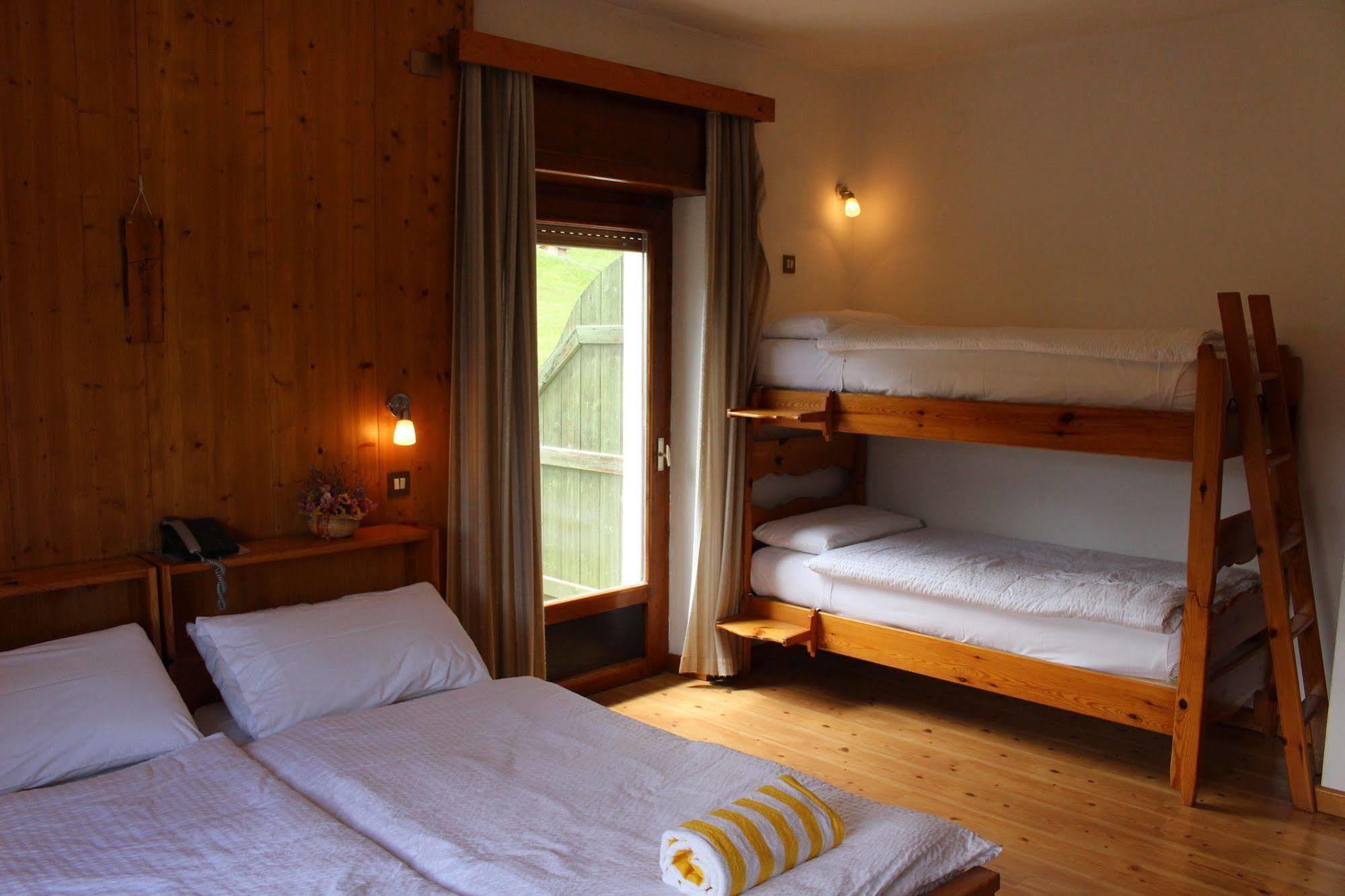 Hotel D'La Varda Di Topran D'Agata Paolo &C Sas Padola Ngoại thất bức ảnh